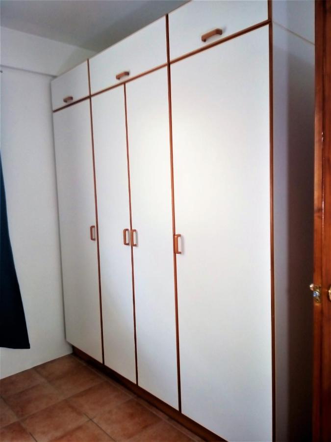 Méro Caribbean Sea View Holiday Apartments מראה חיצוני תמונה