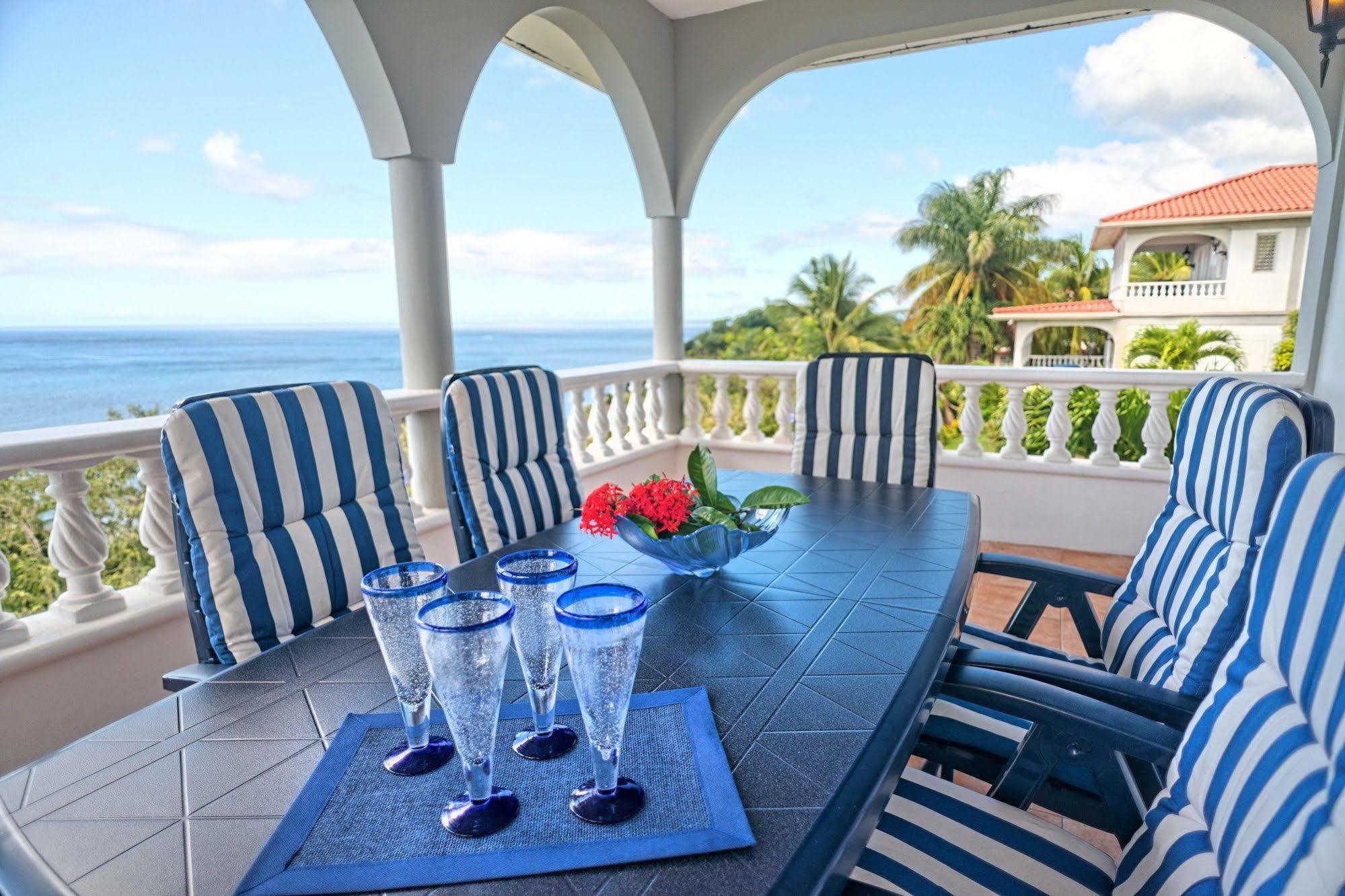 Méro Caribbean Sea View Holiday Apartments מראה חיצוני תמונה